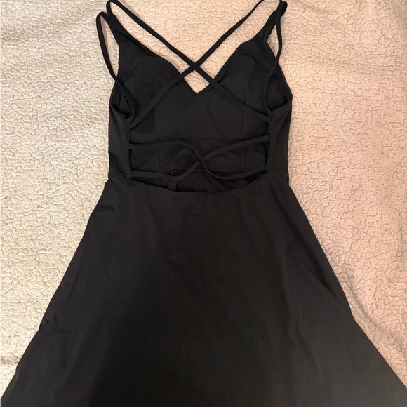 Halara Dress with built in Bra - Picture 4 of 4